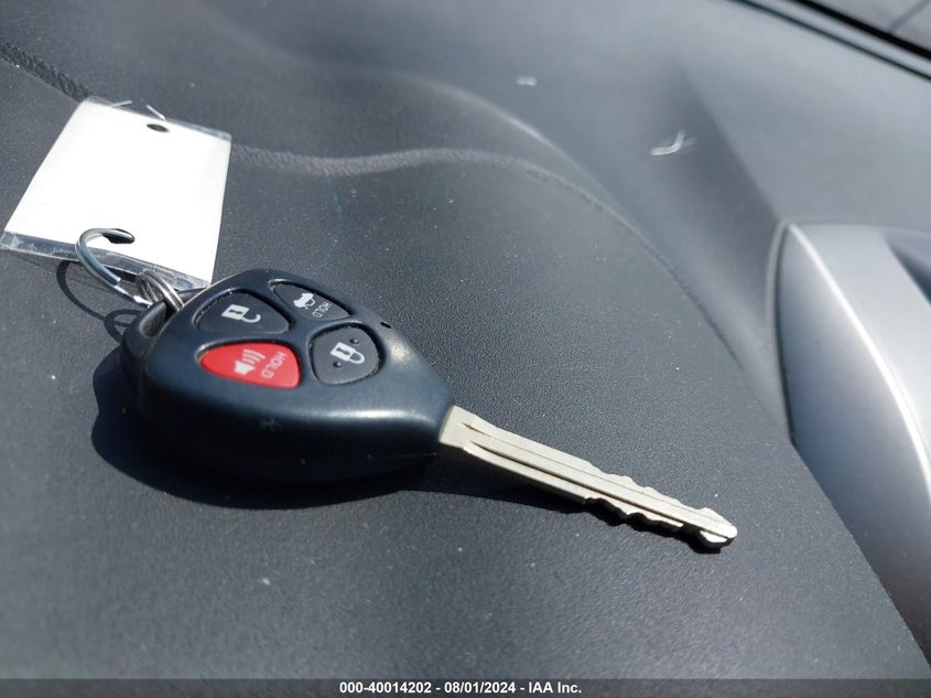 2013 TOYOTA COROLLA LE - JTDBU4EE4DJ114074