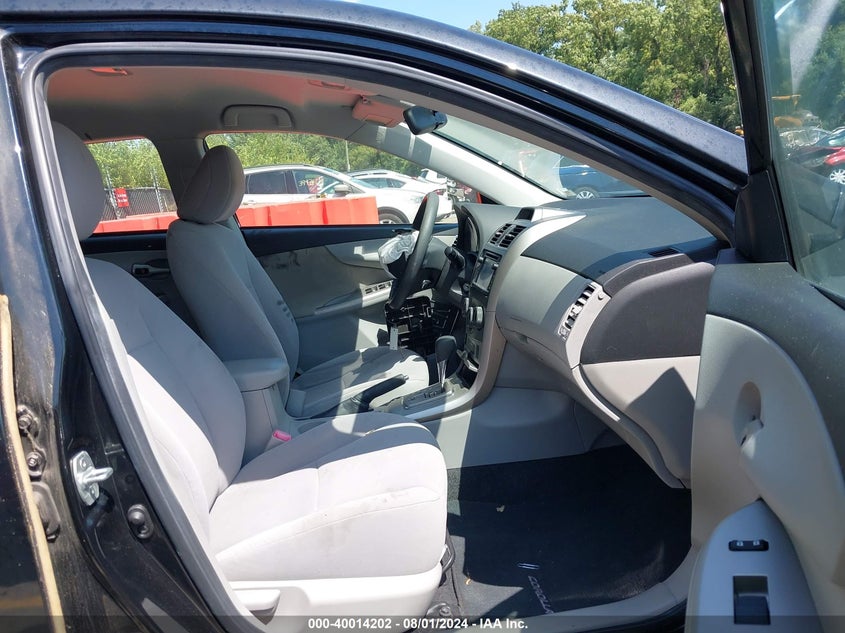 2013 TOYOTA COROLLA LE - JTDBU4EE4DJ114074