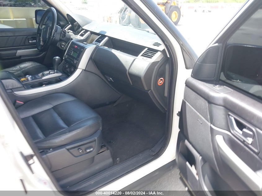 2008 LAND ROVER RANGE ROVER SPORT VIN: JN8AS5MV0DW150229