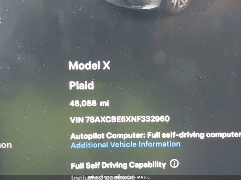 2022 Tesla Model X Plaid Tri Motor All-Wheel Drive VIN: 7SAXCBE6XNF332960 Lot: 40014253