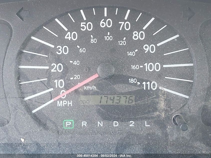 2000 Toyota Sienna Ce VIN: 4T3ZF19C7YU224270 Lot: 40014304