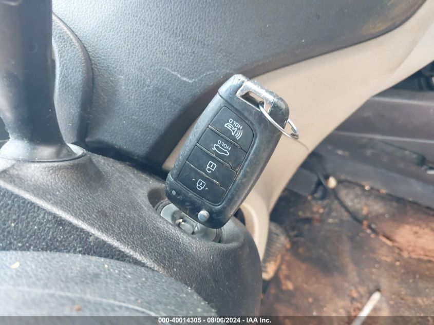 3KPC24A3XKE055623 2019 HYUNDAI ACCENT - Image 11