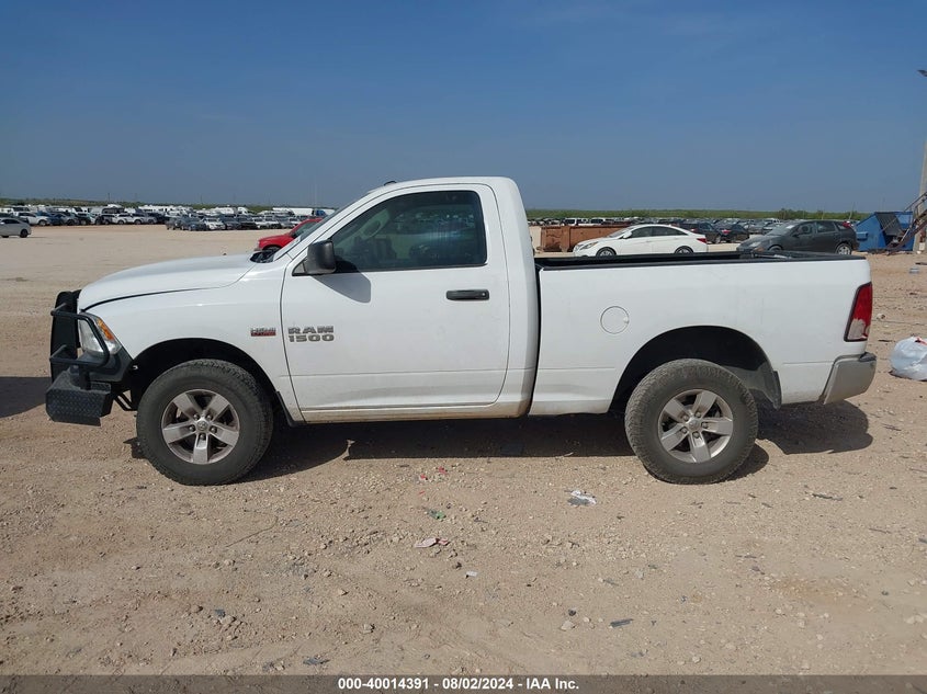 2015 RAM 1500 VIN: 2C3CDXHG3NH132656