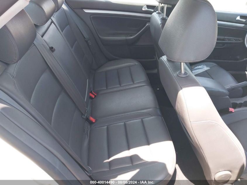 2009 Volkswagen Jetta Se/Sel VIN: 3VWRM71K69M035718 Lot: 40014490