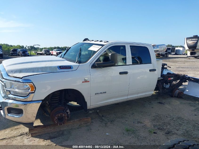 2019 Ram 3500 Tradesman 4X4 8' Box VIN: 3C63RRGL3KG668386 Lot: 40014492