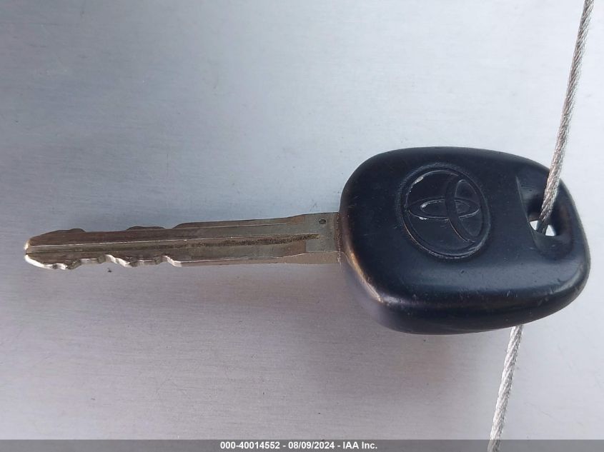 2004 Toyota Camry Xle VIN: 4T1BE32K04U346098 Lot: 40014552