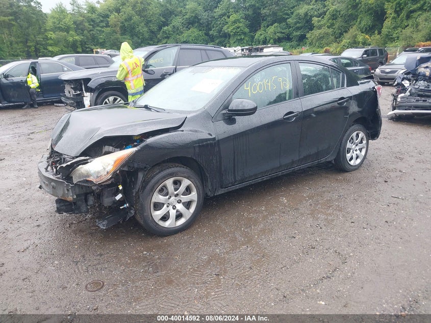 2013 MAZDA MAZDA3 I SPORT - JM1BL1U87D1708946
