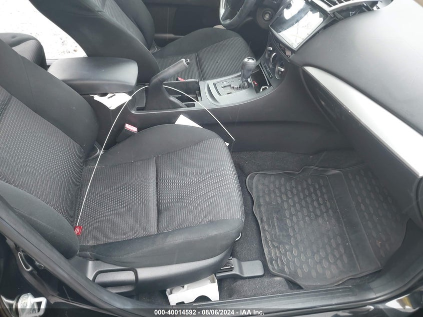 2013 MAZDA MAZDA3 I SPORT - JM1BL1U87D1708946