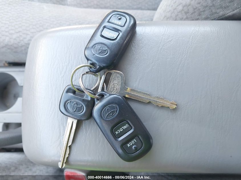 2004 Toyota Corolla Le VIN: 1NXBR32EX4Z196175 Lot: 40014666