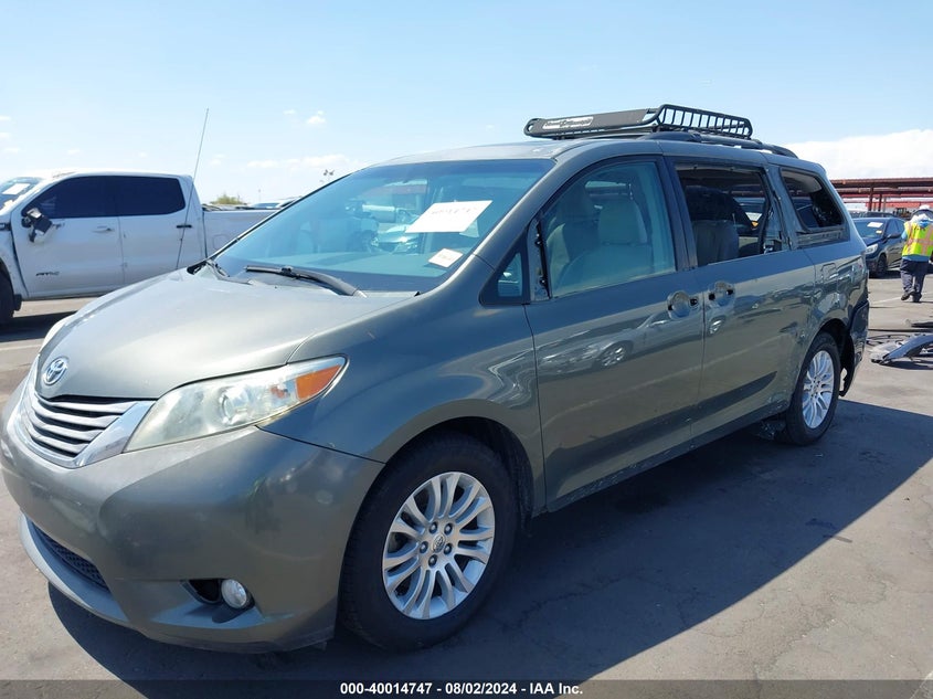 2011 Toyota Sienna Xle V6 VIN: 5TDYK3DCXBS018752 Lot: 40014747