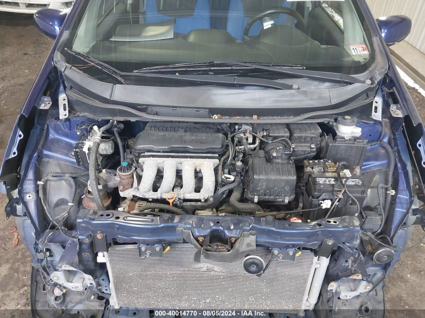 2011 HONDA FIT VIN: 2HNYD2H73BH004671