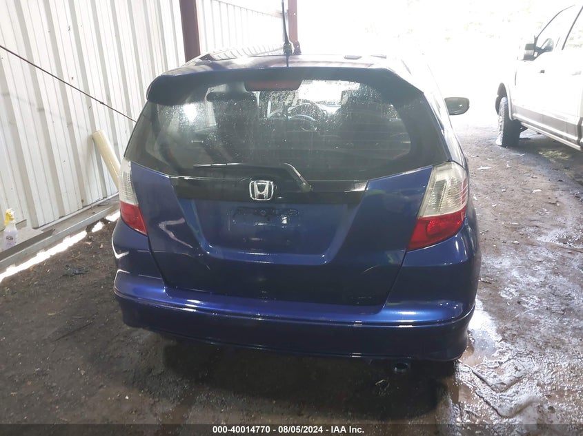 2011 HONDA FIT VIN: 2HNYD2H73BH004671