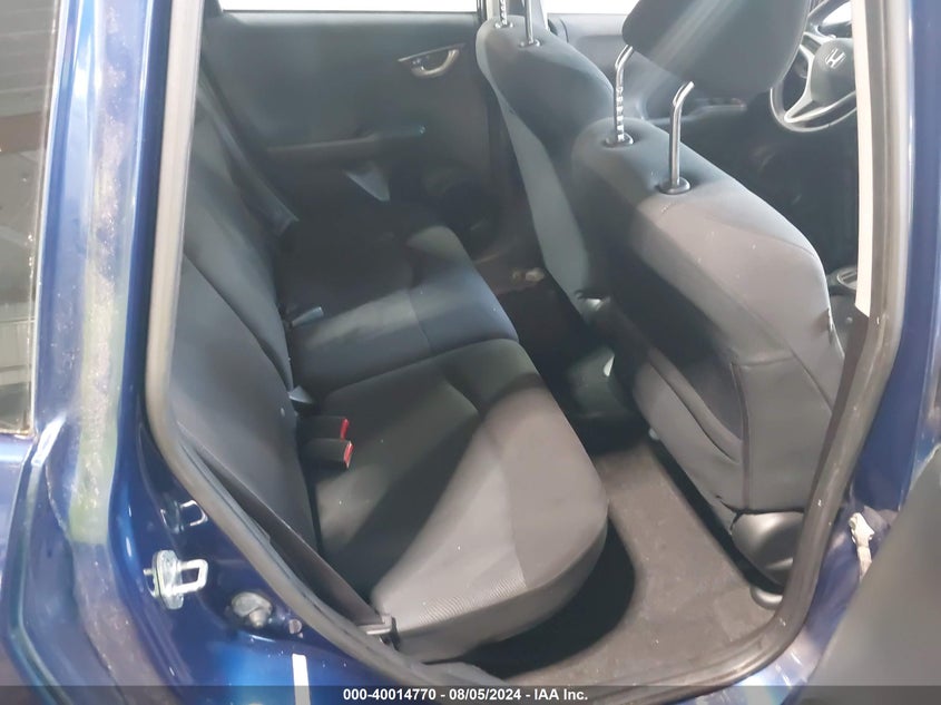 2011 HONDA FIT VIN: 2HNYD2H73BH004671