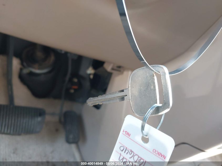 1999 Toyota Sienna Ce VIN: 4T3ZF19C2XU160640 Lot: 40014849