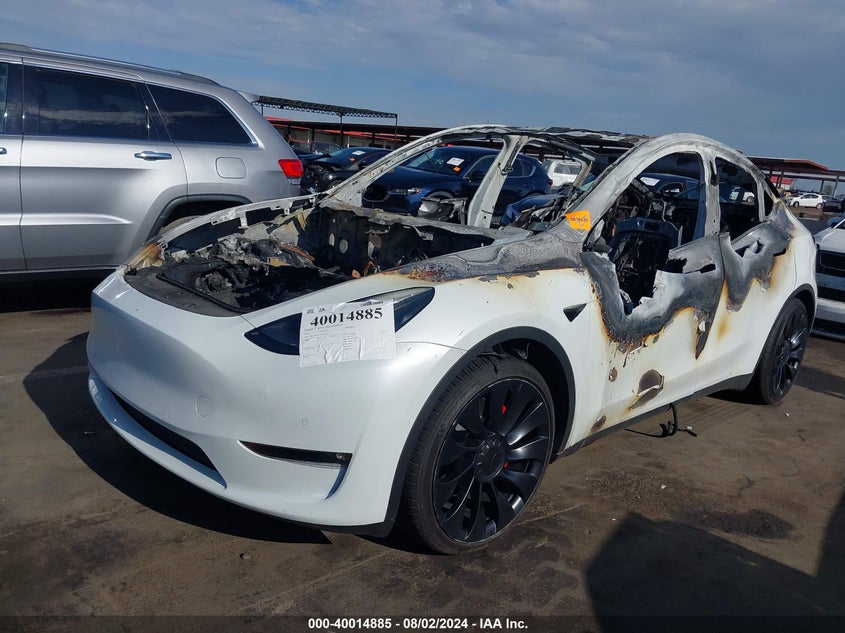 VIN 7SAYGDEF2NF537015 2022 TESLA MODEL Y PERFORMANCE DUAL MOTOR ALL-WHEEL DRIVE