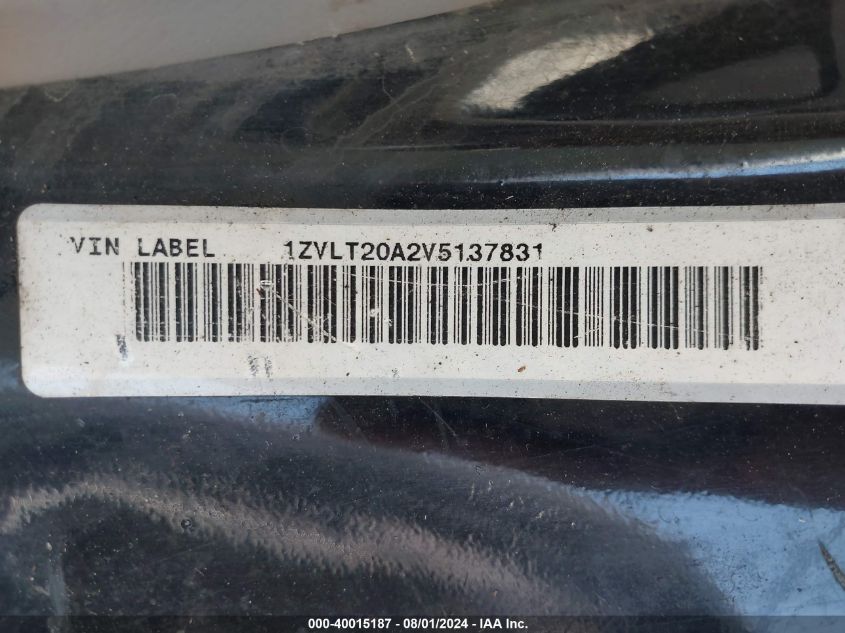 1997 Ford Probe VIN: 1ZVLT20A2V5137831 Lot: 40015187
