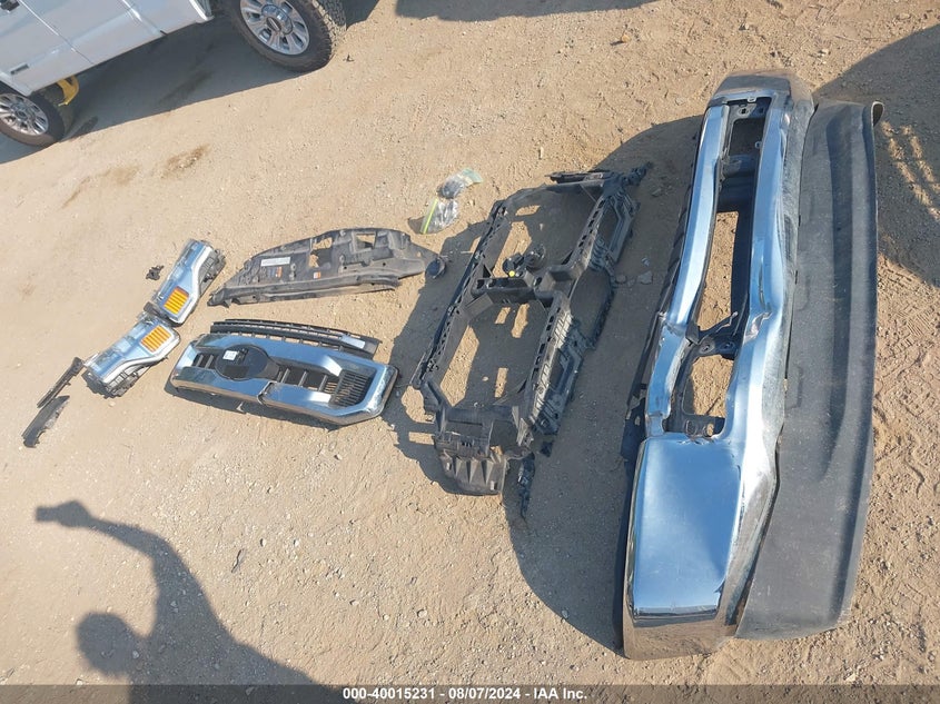 2022 Ford F250 Super Duty VIN: 1FT7W2BT2NEF15592 Lot: 40015231