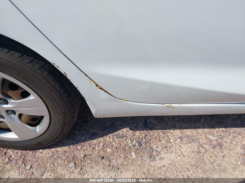 2017 Chevrolet Cruze Ls Auto VIN: 1G1BC5SM8H7235612 Lot: 40015246