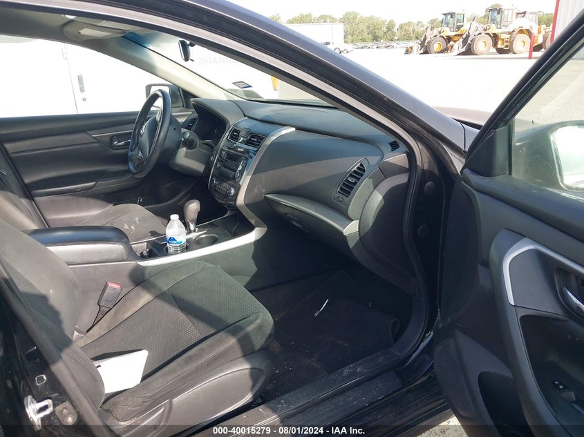 2015 NISSAN ALTIMA VIN: JM1BPACM6R1712965
