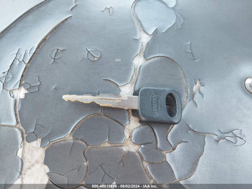 1998 Ford F-150 Standard/Xl/Xlt VIN: 1FTZF1723WNB69895 Lot: 40015616