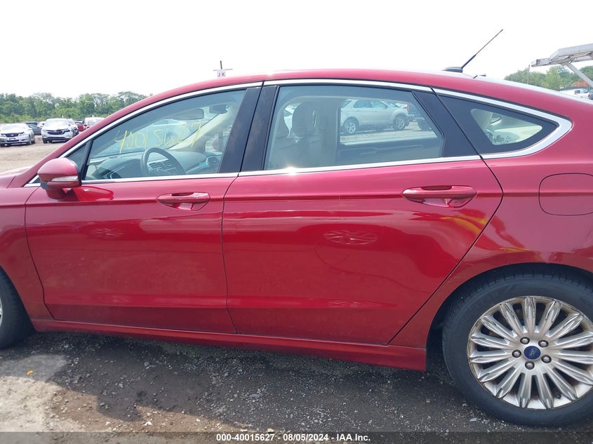 2015 Ford Fusion Hybrid Se VIN: 3FA6P0LU5FR221483 Lot: 40015627