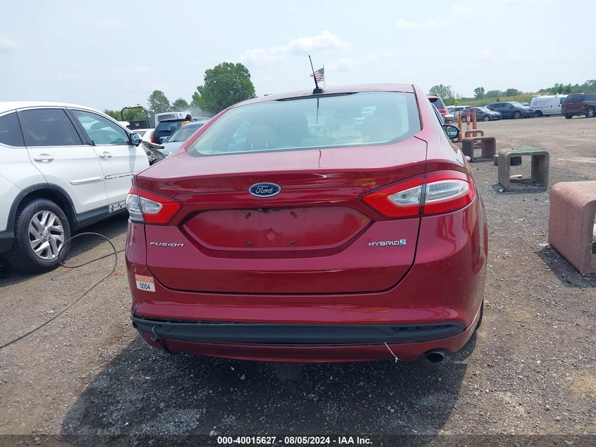 2015 Ford Fusion Hybrid Se VIN: 3FA6P0LU5FR221483 Lot: 40015627