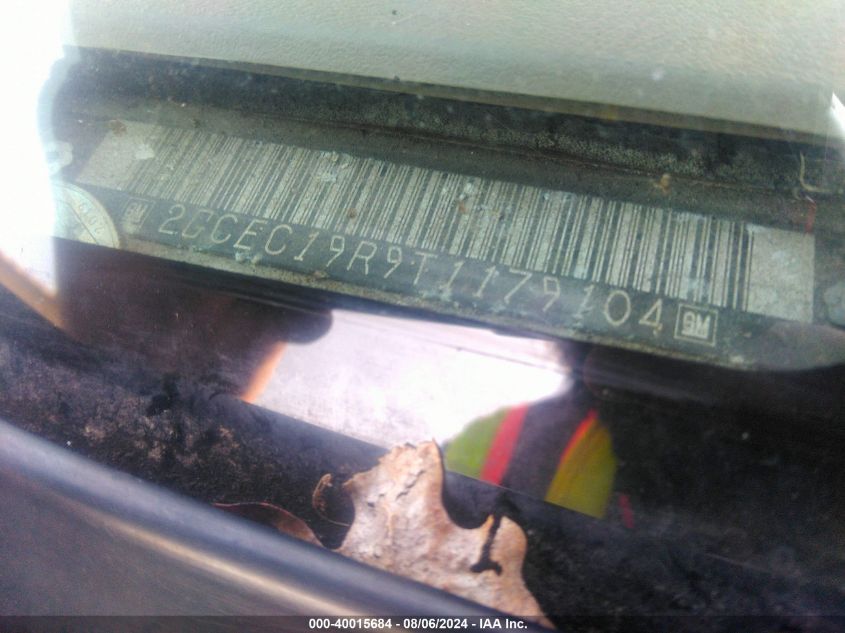 1996 Chevrolet Gmt-400 C1500 VIN: 2GCEC19R9T1179104 Lot: 40015684