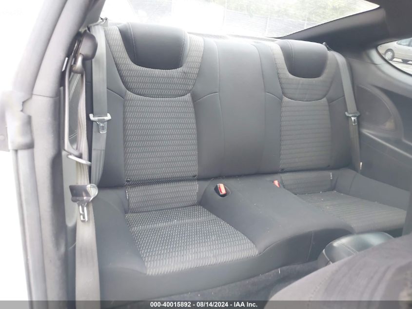 2015 HYUNDAI GENESIS VIN: KMHHT6KJ2FU127526
