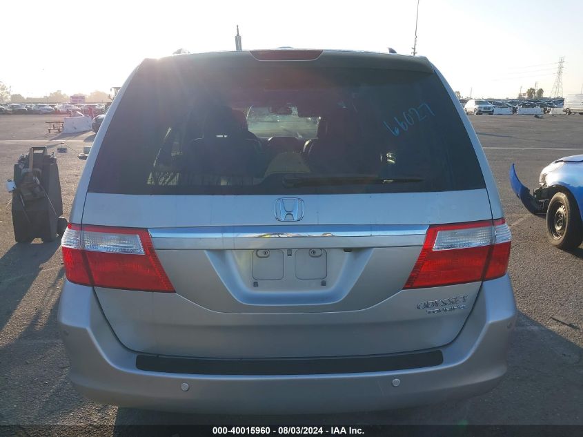 2005 Honda Odyssey Touring VIN: 5FNRL38855B133324 Lot: 40015960