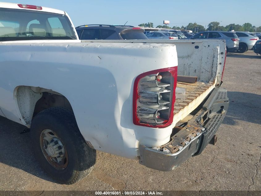 2008 Chevrolet Silverado 2500Hd Work Truck VIN: 1GCHC29698E171356 Lot: 40016081