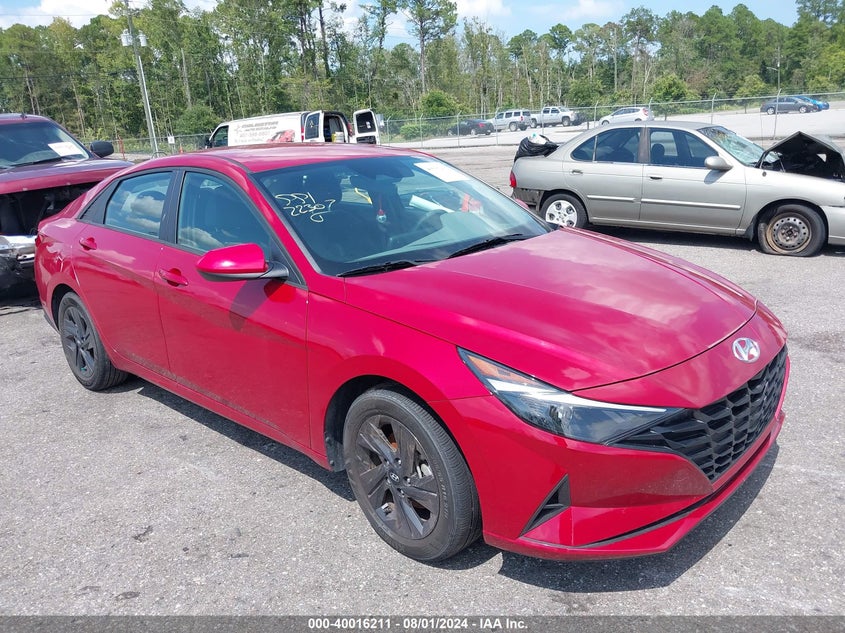 2021 HYUNDAI ELANTRA  (VIN: KMHLM4AG7MU148600)