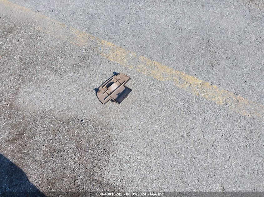 1999 Ford F-150 Lariat/Work Series/Xl/Xlt VIN: 1FTRX17W2XNC00300 Lot: 40016242