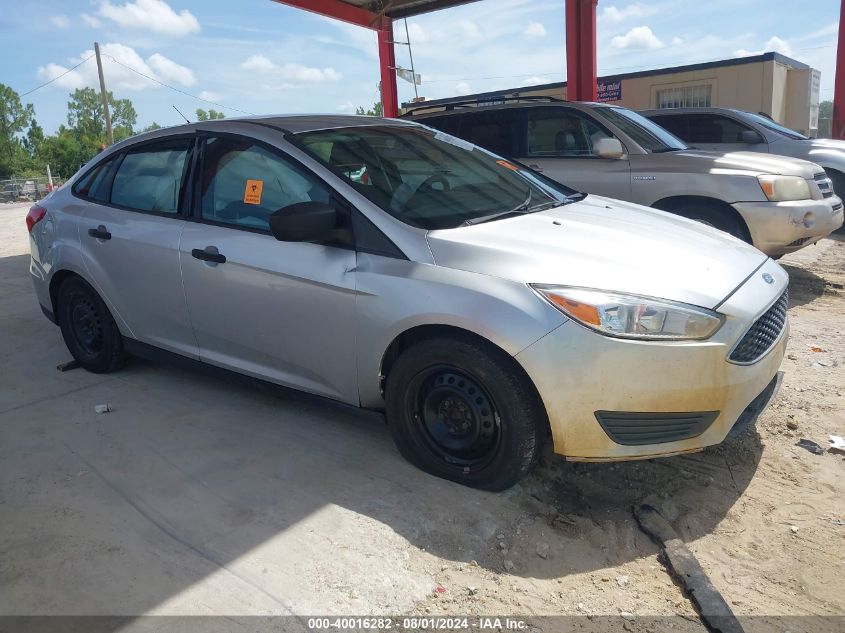 2018 Ford Focus S VIN: 1FADP3E23JL284898 Lot: 40016282