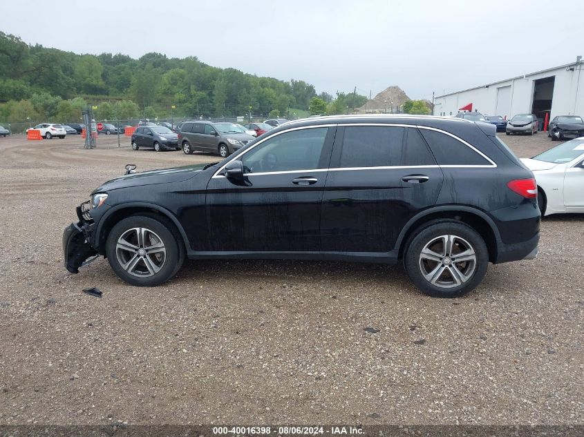 WDC0G4KB9HF154694 2017 Mercedes-Benz Glc 300 4Matic