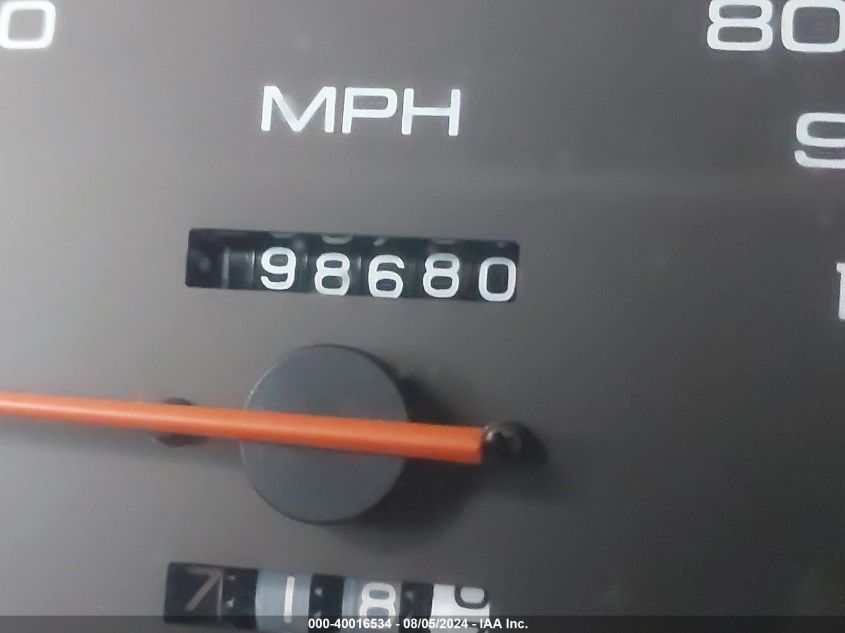 1993 Isuzu Conventional Space Cab VIN: JAACL16E6P7204727 Lot: 40016534