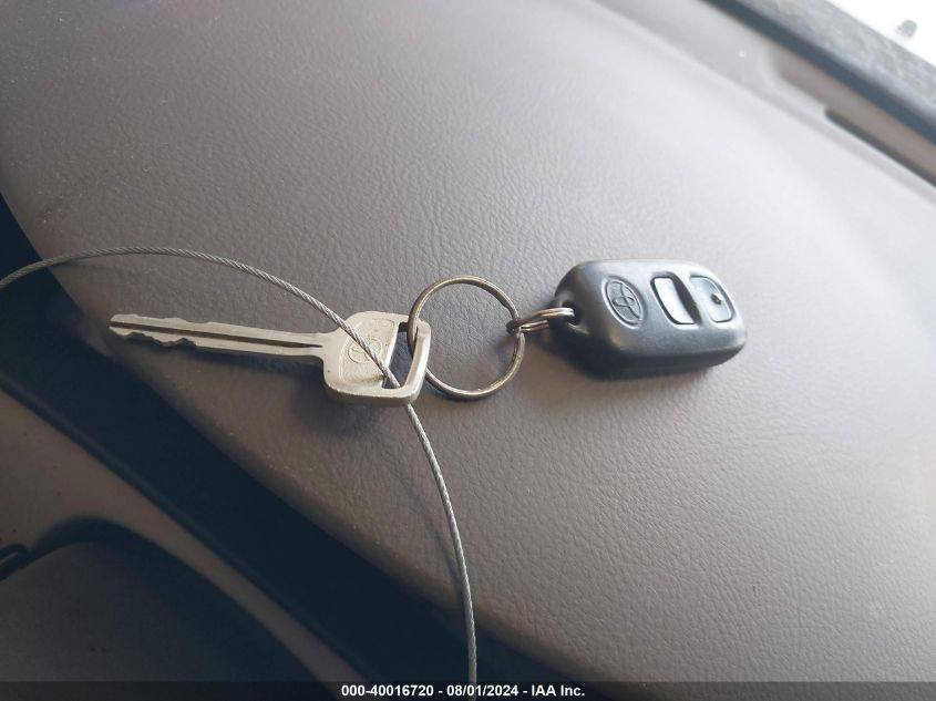 2003 Toyota Corolla Le VIN: 1NXBR32E93Z028817 Lot: 40016720