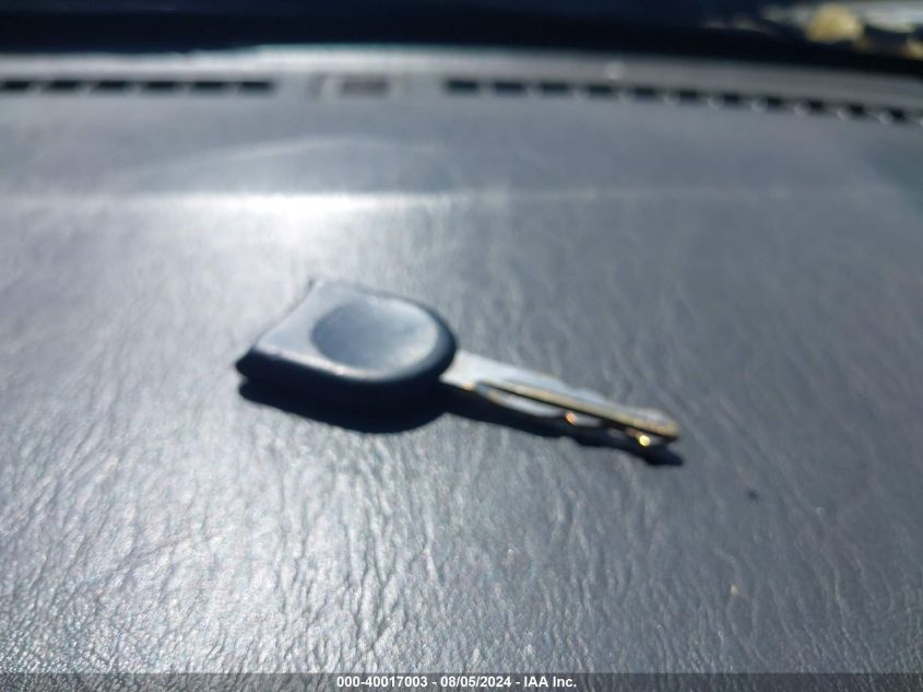 2005 Ford Escape Xlt VIN: 1FMYU93115KE22690 Lot: 40017003