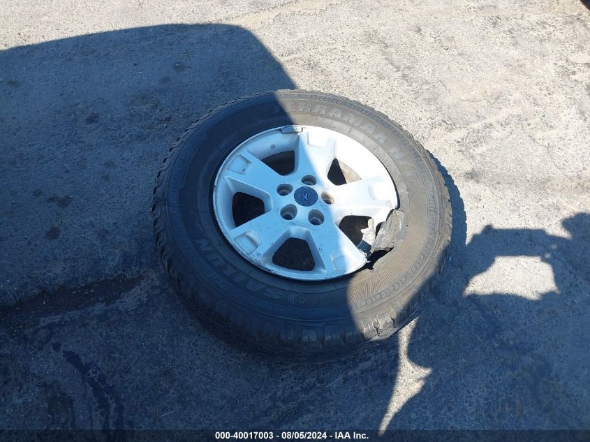 2005 Ford Escape Xlt VIN: 1FMYU93115KE22690 Lot: 40017003