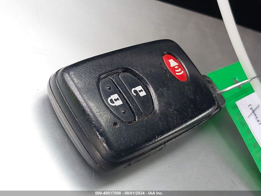 2014 Toyota Prius Two VIN: JTDKN3DU5E1747779 Lot: 40017008