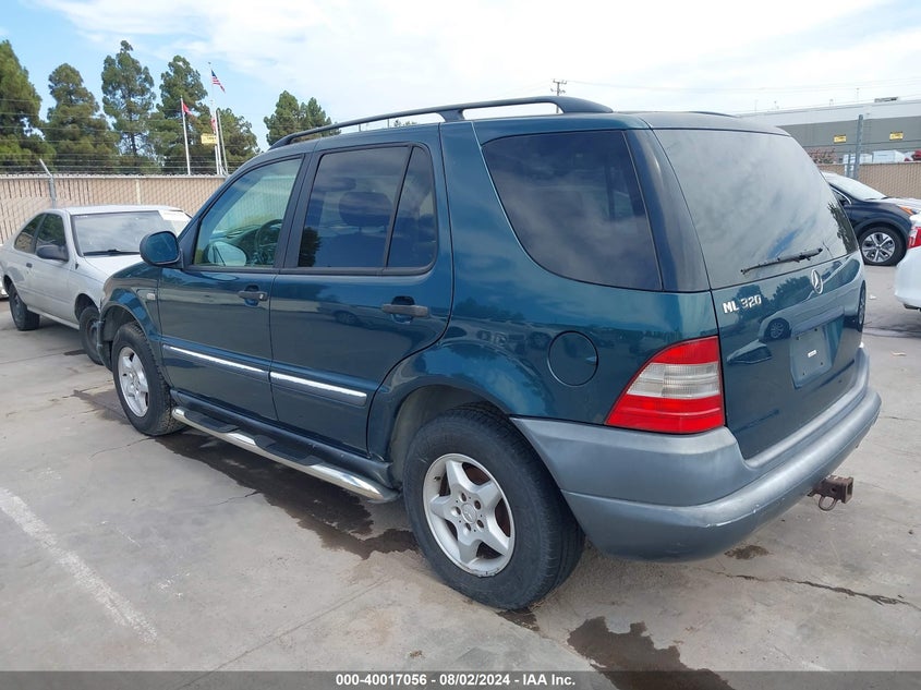1999 Mercedes-Benz Ml 320 VIN: 4JGAB54E9XA091240 Lot: 40017056