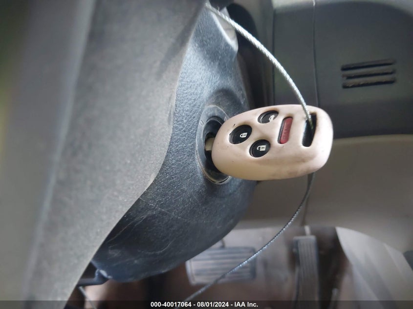 2010 Honda Civic Hybrid VIN: JHMFA3F26AS003085 Lot: 40017064