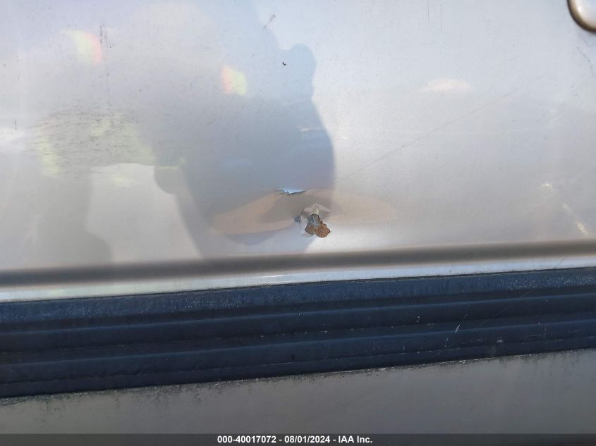 1999 Honda Cr-V Ex VIN: JHLRD1860XC043145 Lot: 40017072