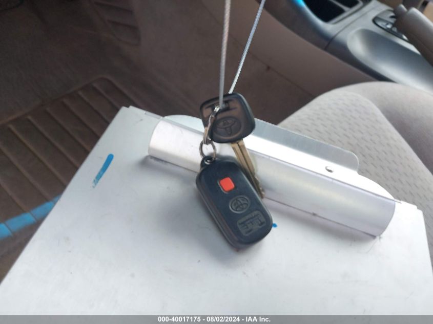 2004 Toyota Camry Le VIN: 4T1BE32K34U294157 Lot: 40017175