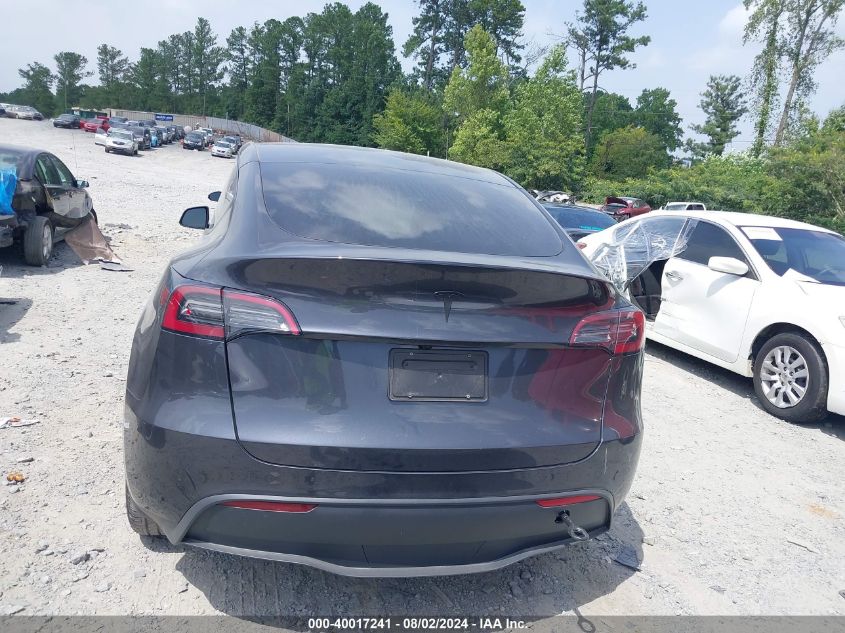 2024 Tesla Model Y Long Range/Rwd VIN: 7SAYGDED3RF093258 Lot: 40017241