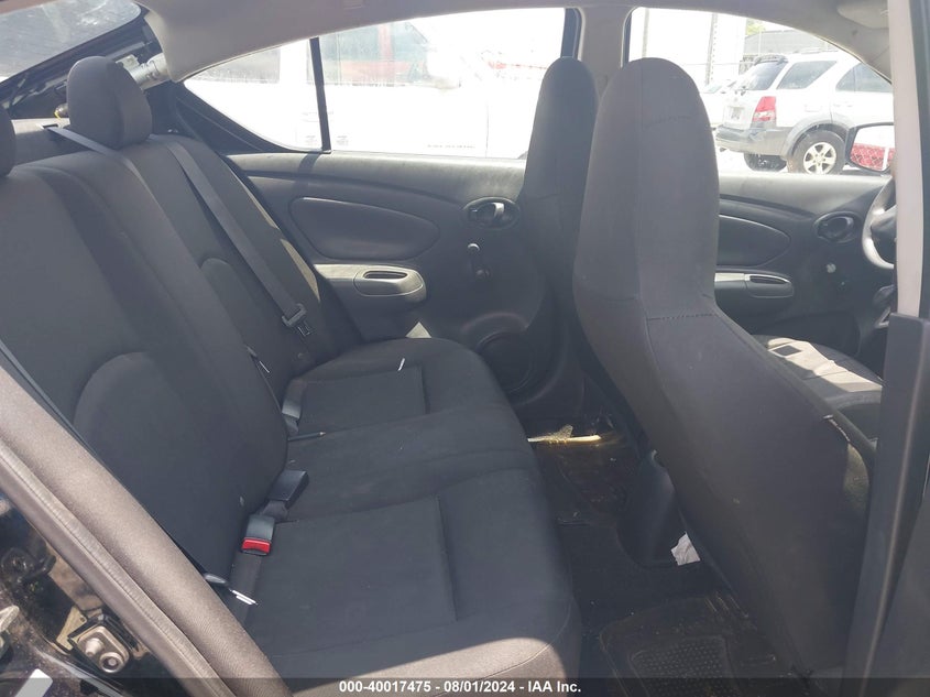 2017 Nissan Versa 1.6 S+ VIN: 3N1CN7AP1HL821578 Lot: 40017475