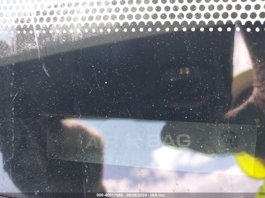 1997 Ford Expedition Eddie Bauer/Xlt VIN: 1FMEU1768VLA64704 Lot: 40017666