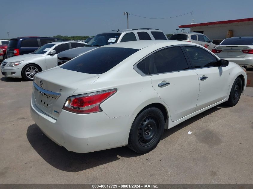 2014 Nissan Altima 2.5 S VIN: 1N4AL3AP4EN220234 Lot: 40721698