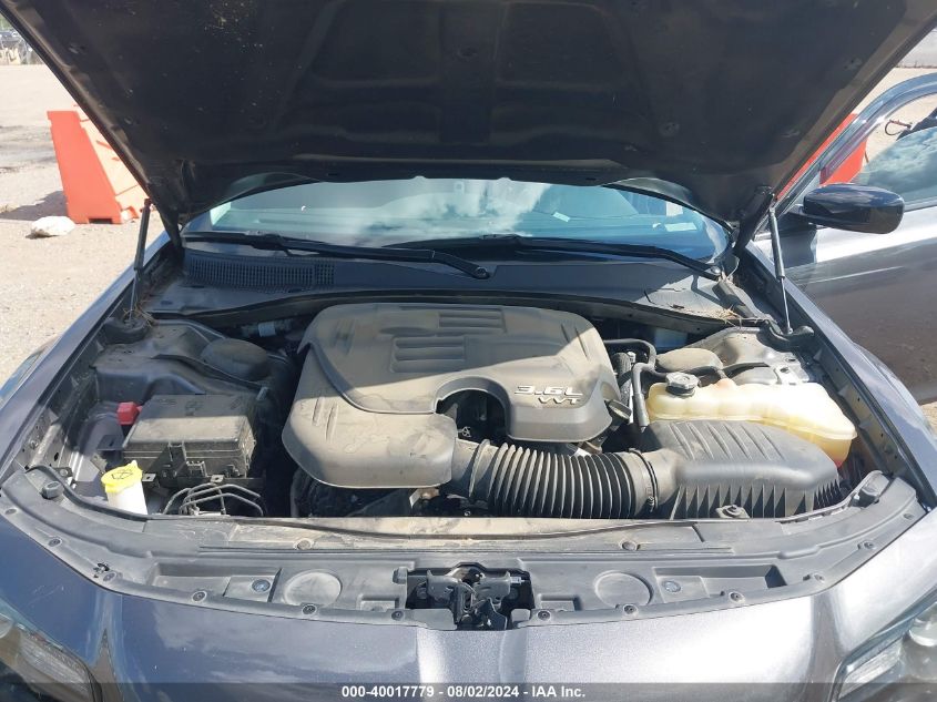 2019 Chrysler 300 Touring VIN: 2C3CCAAGXKH738803 Lot: 40017779