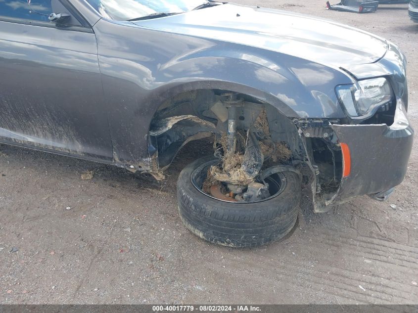 2019 Chrysler 300 Touring VIN: 2C3CCAAGXKH738803 Lot: 40017779