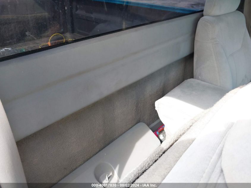 1995 Chevrolet Gmt-400 C1500 VIN: 1GCEC14H3SZ182360 Lot: 40017838